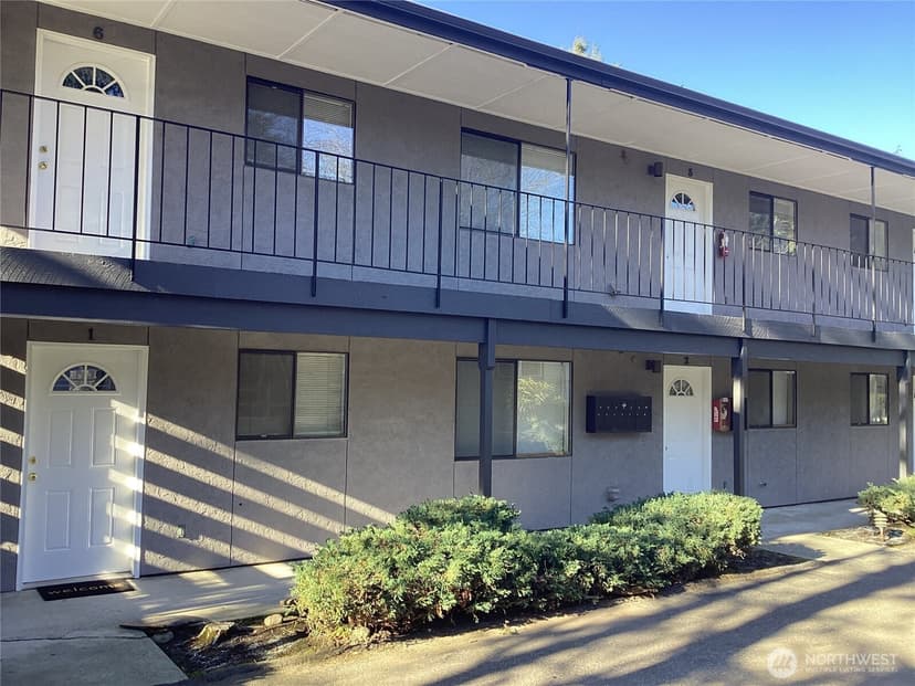 Property photo for 8305 53rd Avenue W #5, Mukilteo photo 29