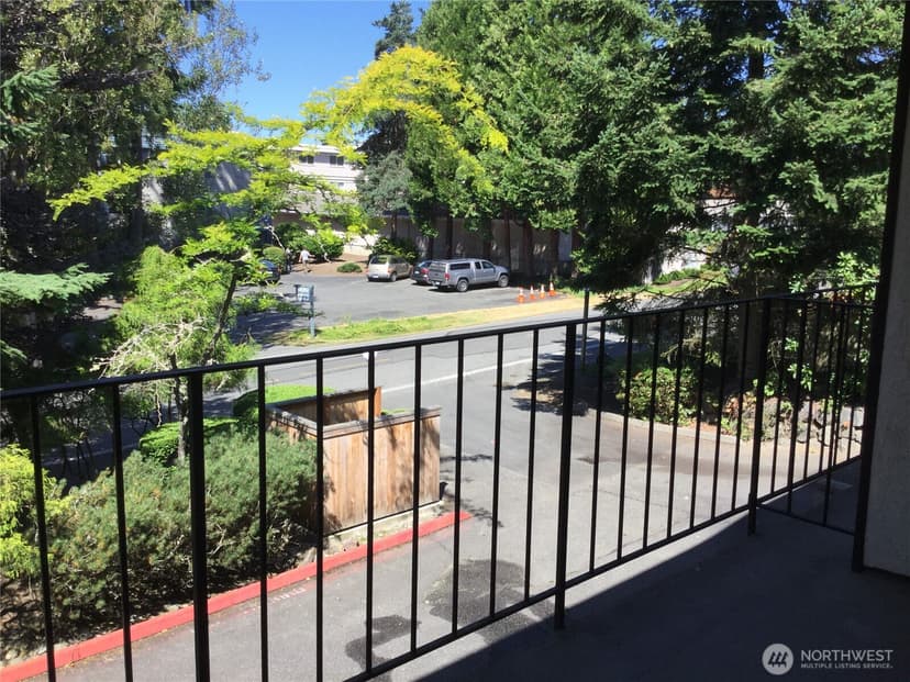 Property photo for 8305 53rd Avenue W #5, Mukilteo photo 6