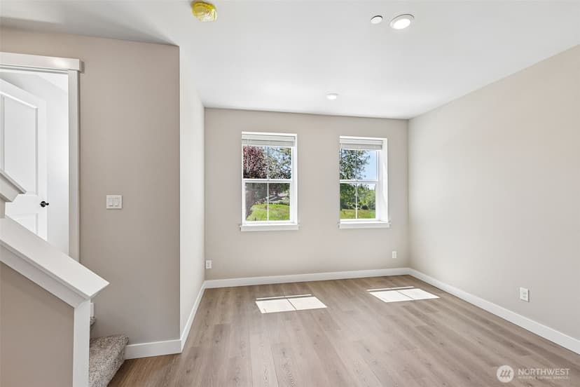 Property photo for 9007 172nd Street NE, Arlington photo 5