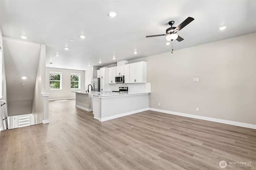 Property photo for 9007 172nd Street NE, Arlington photo 7