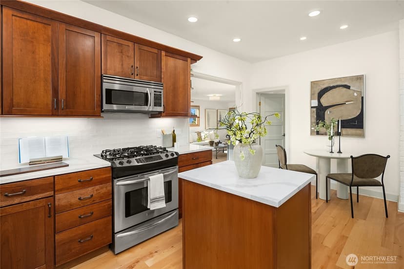 Property photo for 646 Alder Street #A, Edmonds photo 12