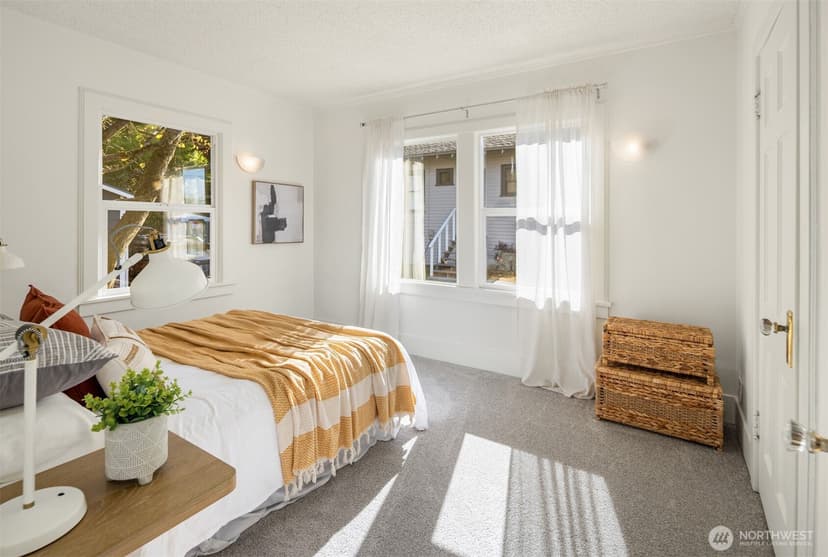 Property photo for 6512 16th Avenue NE, Seattle photo 17