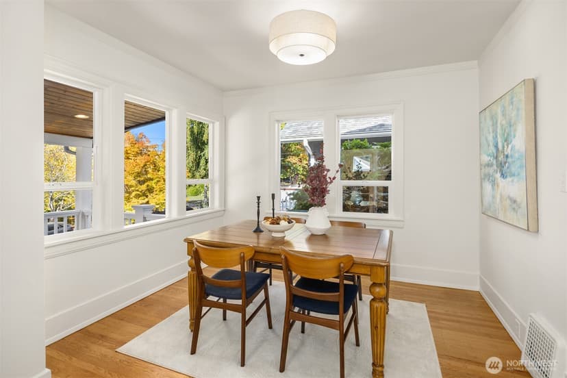 Property photo for 6512 16th Avenue NE, Seattle photo 10
