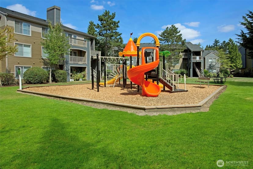 Property photo for 12303 Harbour Pointe Boulevard #CC202, Mukilteo photo 16