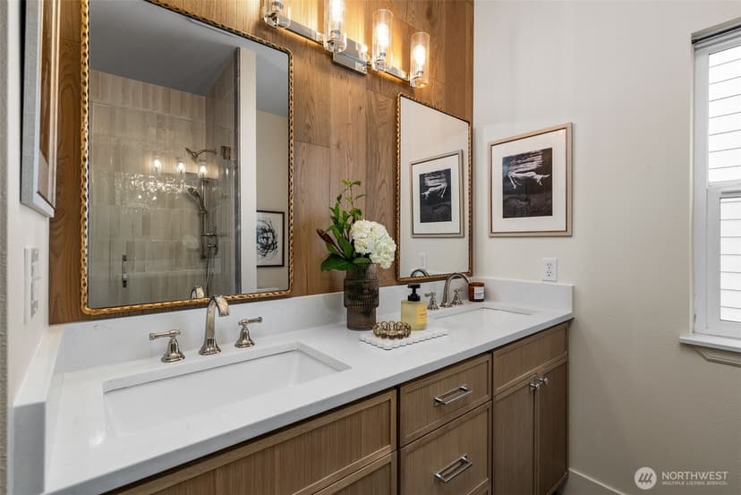 Property photo for 6223 85th Avenue W, University Place photo 24