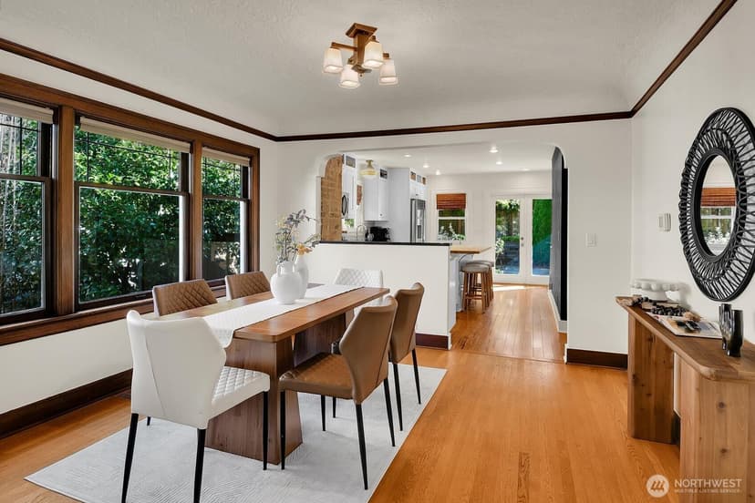 Property photo for 1613 N 52nd Street, Seattle photo 6
