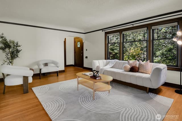 Property photo for 1613 N 52nd Street, Seattle photo 4