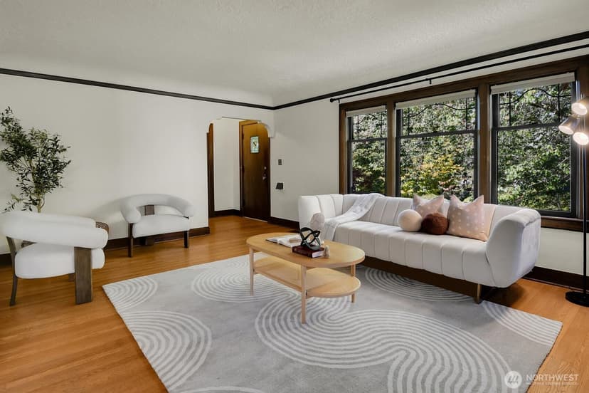 Property photo for 1613 N 52nd Street, Seattle photo 4