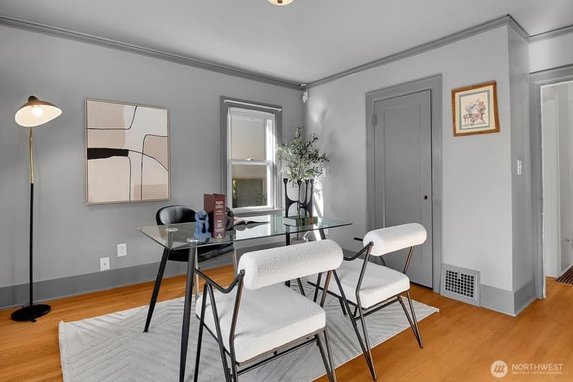 Property photo for 1613 N 52nd Street, Seattle photo 11