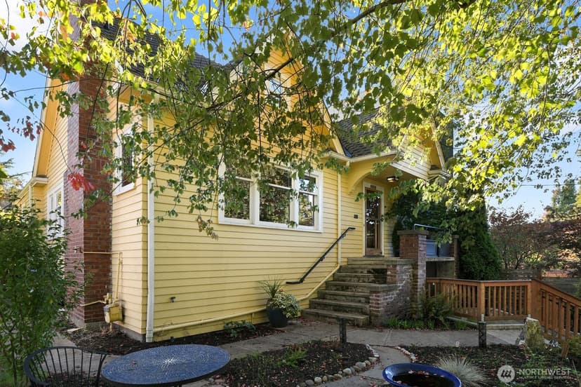 Property photo for 1613 N 52nd Street, Seattle photo 26