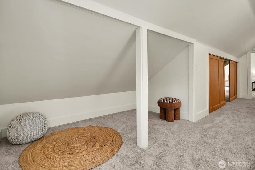 Property photo for 1613 N 52nd Street, Seattle photo 13
