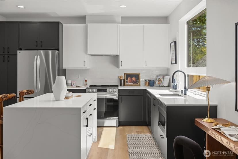 Property photo for 11349 23rd Avenue NE, Seattle photo 5