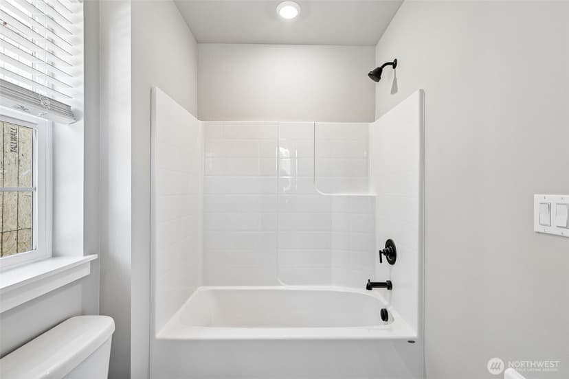 Property photo for 9019 172nd Street NE, Arlington photo 31