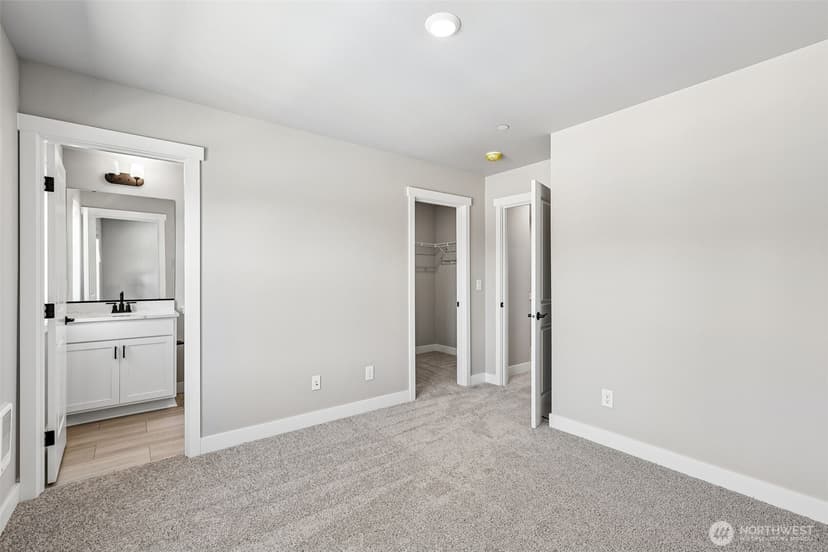 Property photo for 9019 172nd Street NE, Arlington photo 28