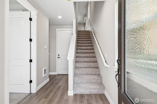 Property photo for 9019 172nd Street NE, Arlington photo 2