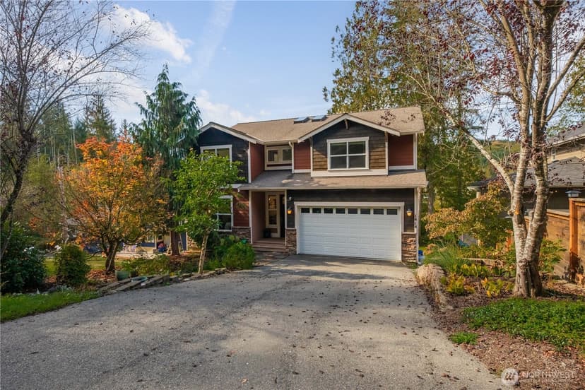Property photo for 1414 Lake Roesiger Drive, Snohomish