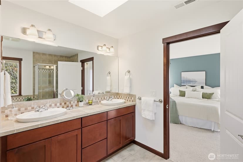Property photo for 1414 Lake Roesiger Drive, Snohomish photo 15