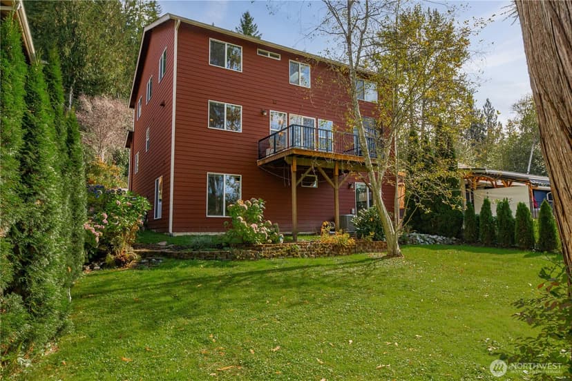 Property photo for 1414 Lake Roesiger Drive, Snohomish photo 20