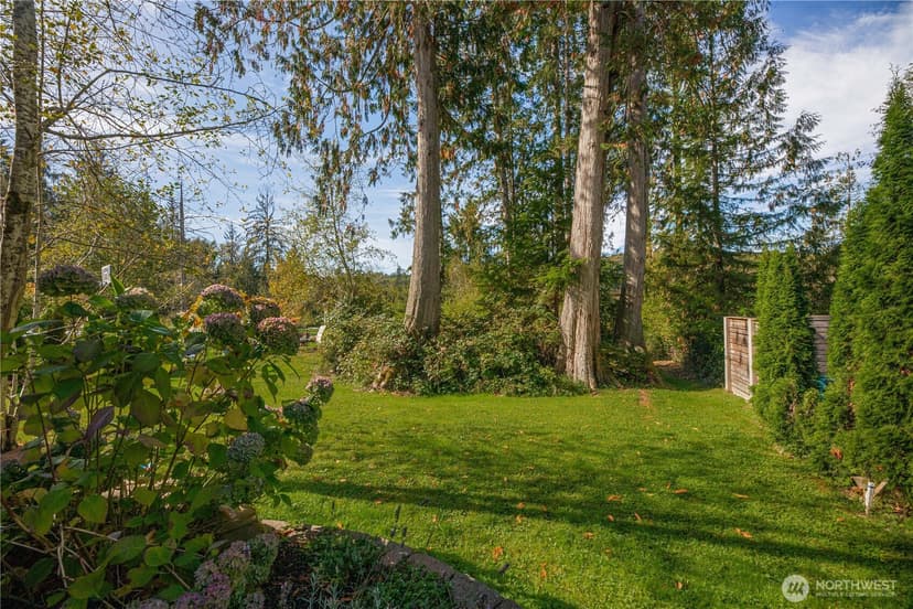 Property photo for 1414 Lake Roesiger Drive, Snohomish photo 21