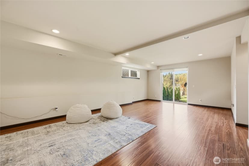 Property photo for 1414 Lake Roesiger Drive, Snohomish photo 18