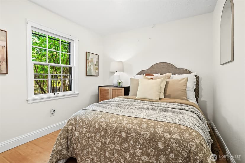 Property photo for 19127 80th Avenue W, Edmonds photo 19