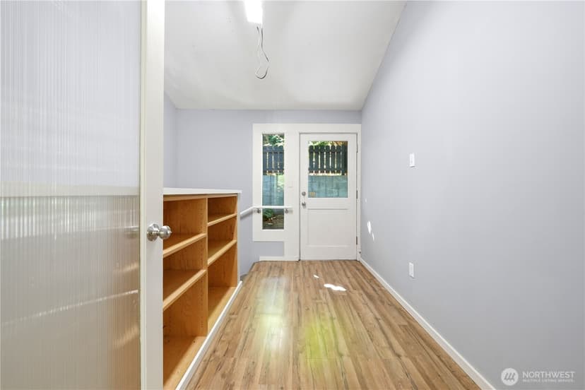 Property photo for 1731 Lake Washington Boulevard S, Seattle photo 12