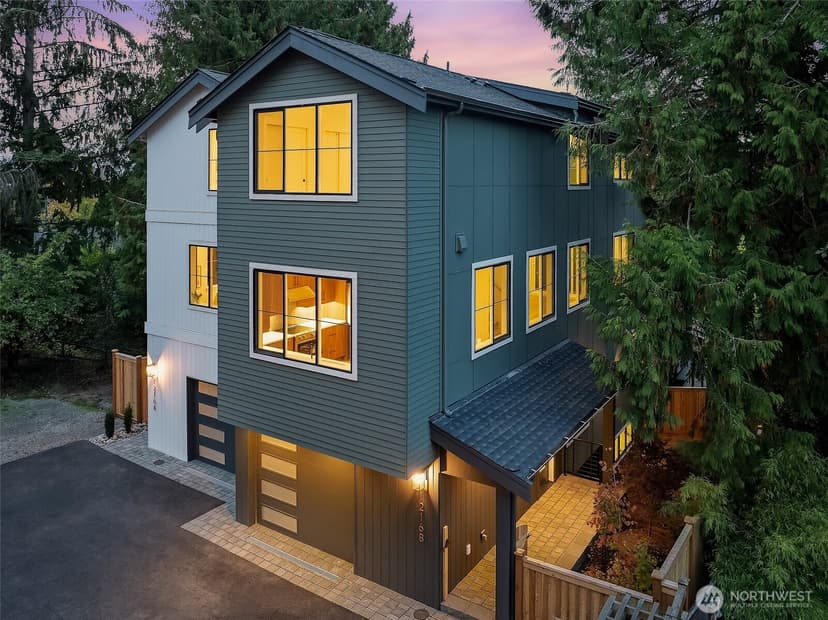 Property photo for 1216 B NE 103rd Street, Seattle