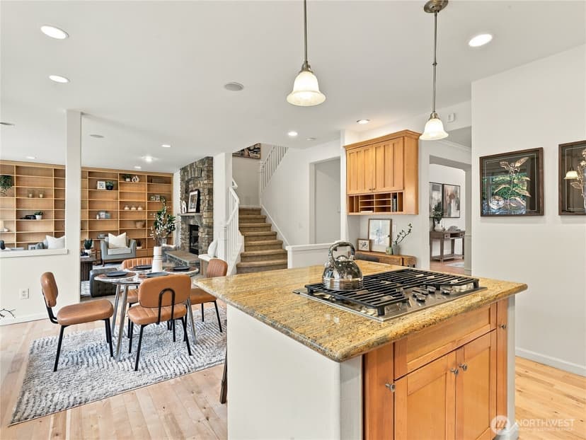Property photo for 1726 28th Avenue NE, Issaquah photo 12