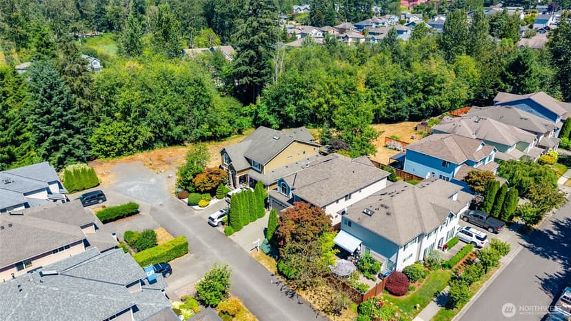 Property photo for 2115 143 Place SW, Lynnwood photo 28