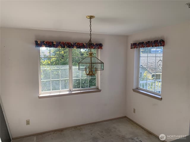 Property photo for 949 Aberdeen Avenue NE #B305, Renton photo 3