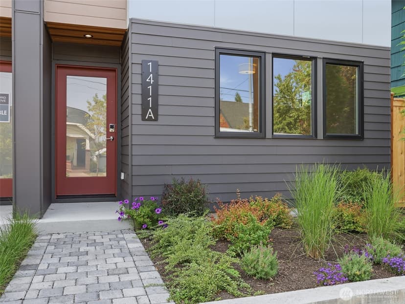 Property photo for 1411 N 48th Street #A, Seattle photo 2