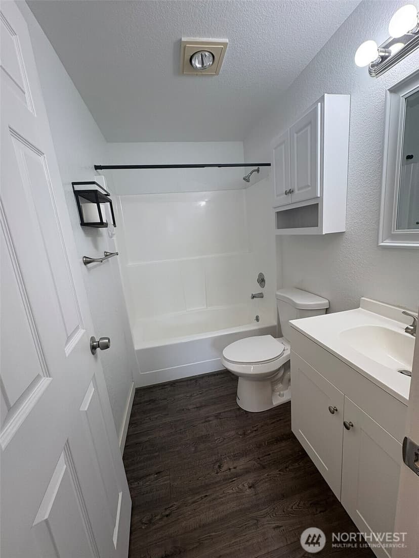 Property photo for 1307 Juniper Drive SE, Olympia photo 8
