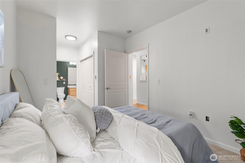 Property photo for 109 2nd Street S #328, Kirkland photo 18