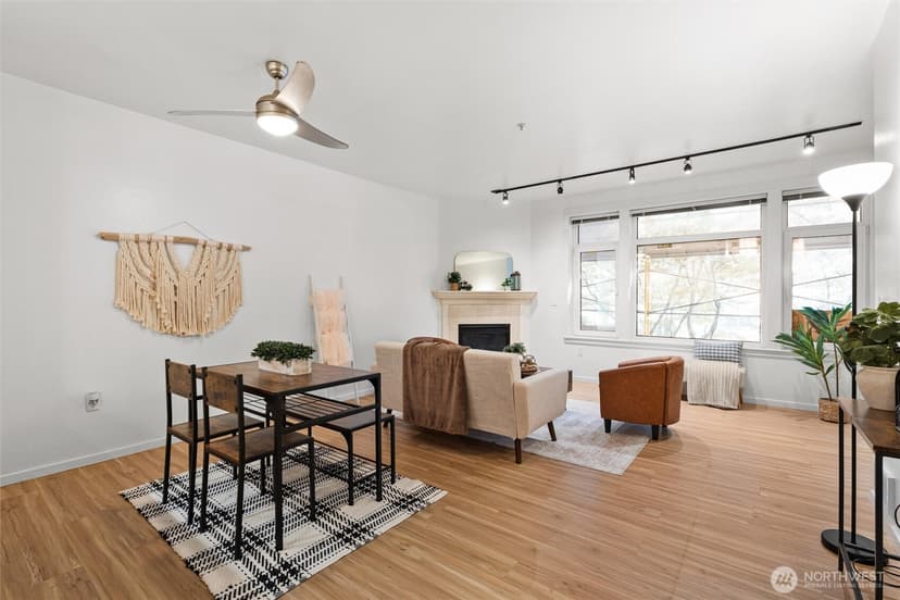 Property photo for 109 2nd Street S #328, Kirkland photo 15