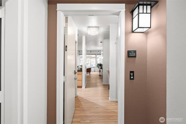 Property photo for 109 2nd Street S #328, Kirkland photo 3