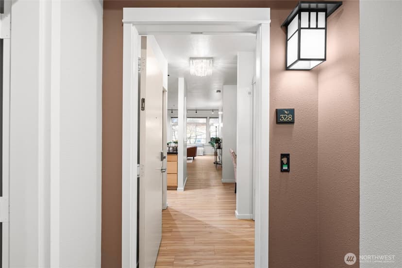 Property photo for 109 2nd Street S #328, Kirkland photo 3