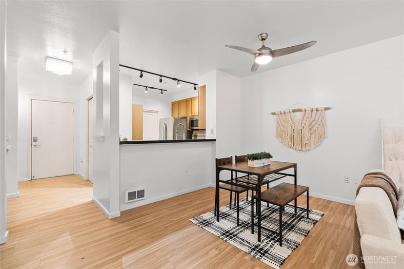 Property photo for 109 2nd Street S #328, Kirkland photo 12