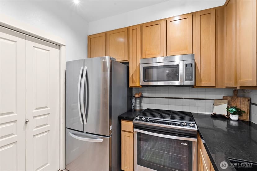 Property photo for 109 2nd Street S #328, Kirkland photo 10