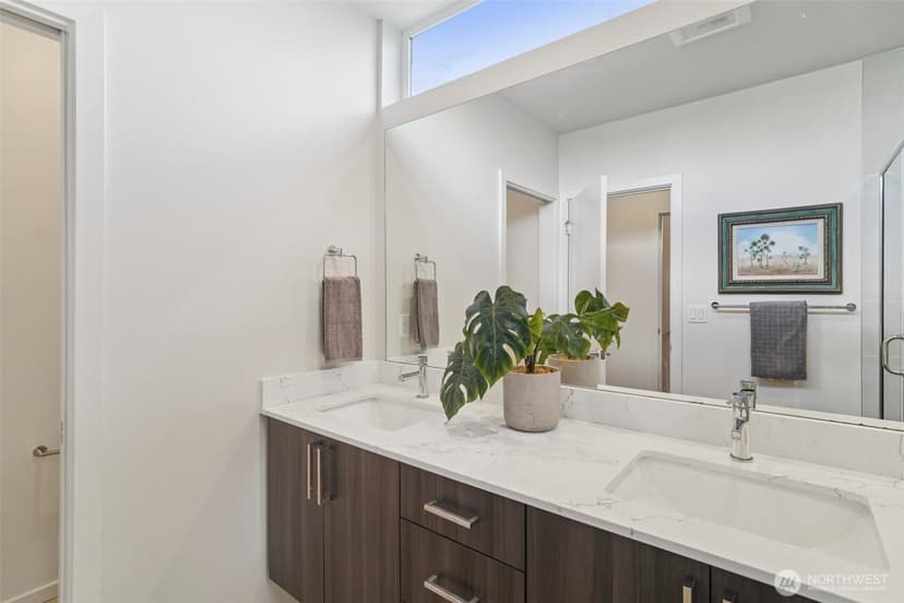 Property photo for 9032 14th Avenue NW #D, Seattle photo 16