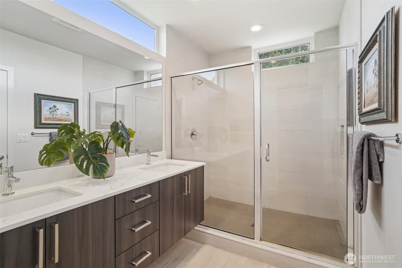 Property photo for 9032 14th Avenue NW #D, Seattle photo 17