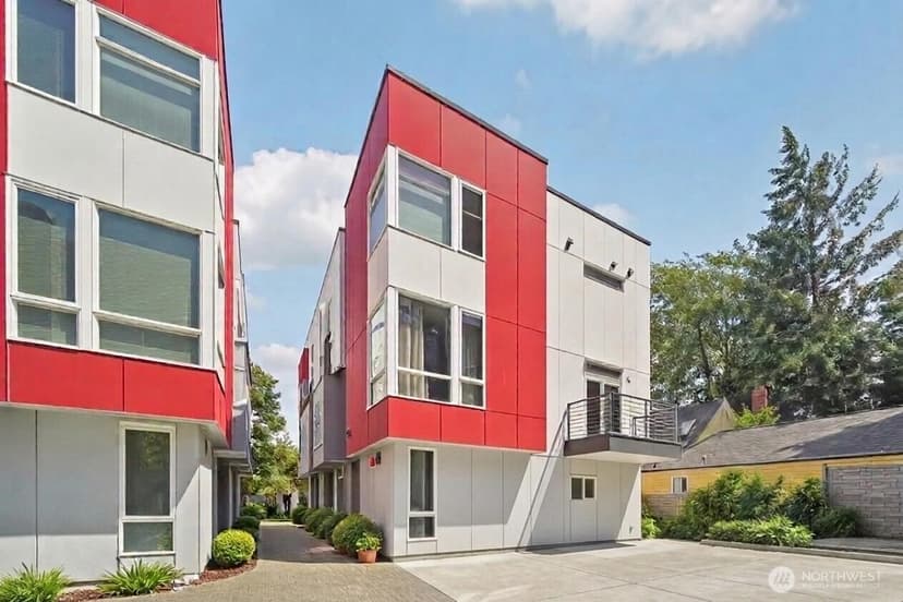 Property photo for 9032 14th Avenue NW #D, Seattle photo 2