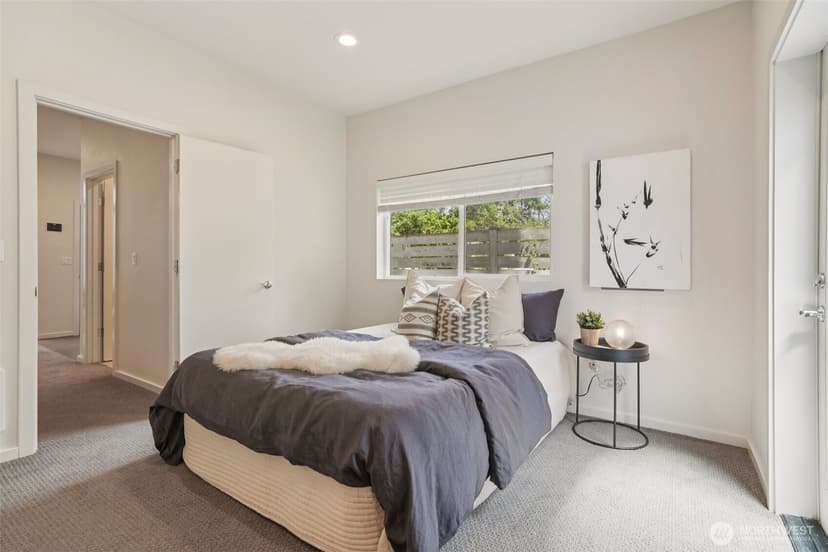 Property photo for 9032 14th Avenue NW #D, Seattle photo 20