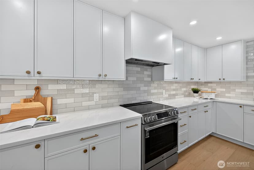 Property photo for 111 Point Fosdick Circle NW, Gig Harbor photo 12