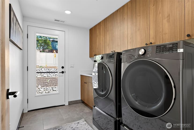 Property photo for 111 Point Fosdick Circle NW, Gig Harbor photo 36