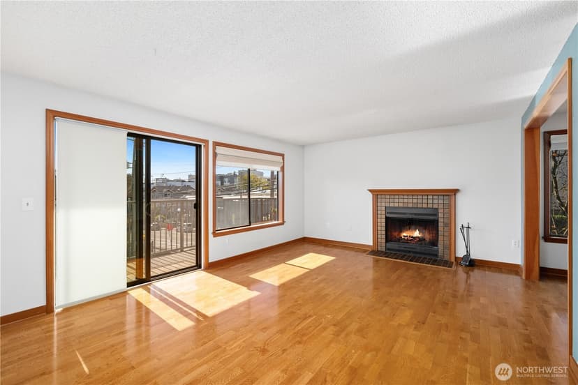 Property photo for 550 Aloha Street #201, Seattle photo 12
