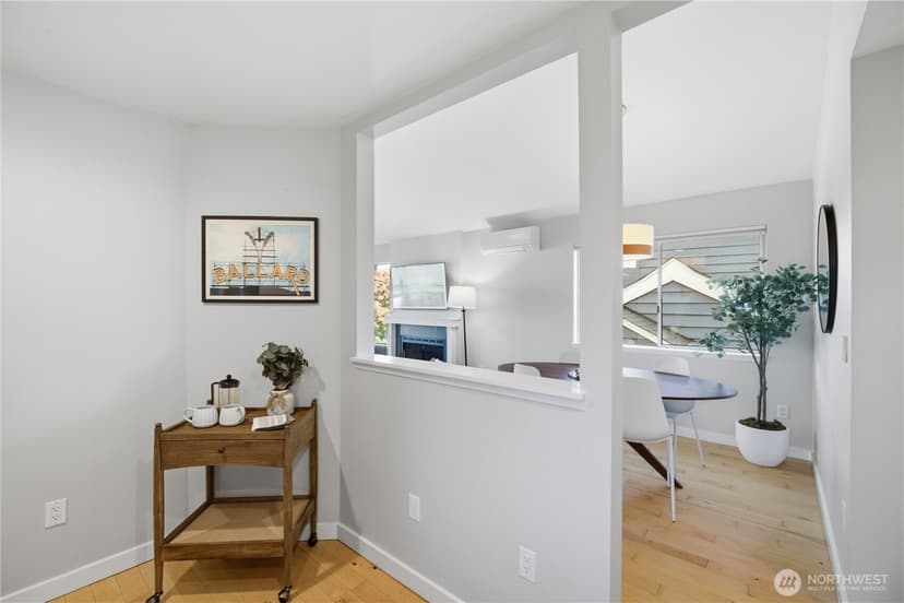Property photo for 907 NW 83rd Street, Seattle photo 12