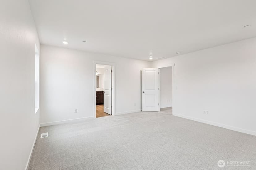 Property photo for 1741 119th Avenue SE #3-26, Lake Stevens photo 19