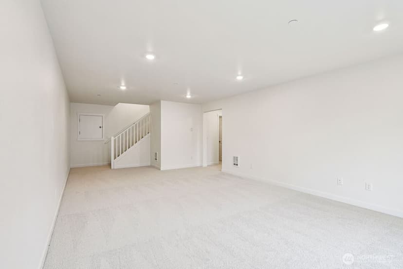 Property photo for 1741 119th Avenue SE #3-26, Lake Stevens photo 11
