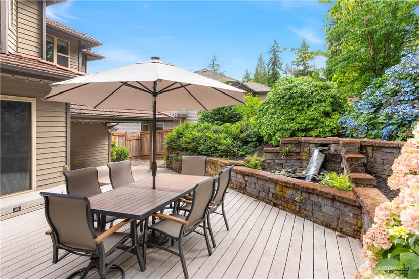 Property photo for 2235 Squak Mountain Loop SW, Issaquah photo 35