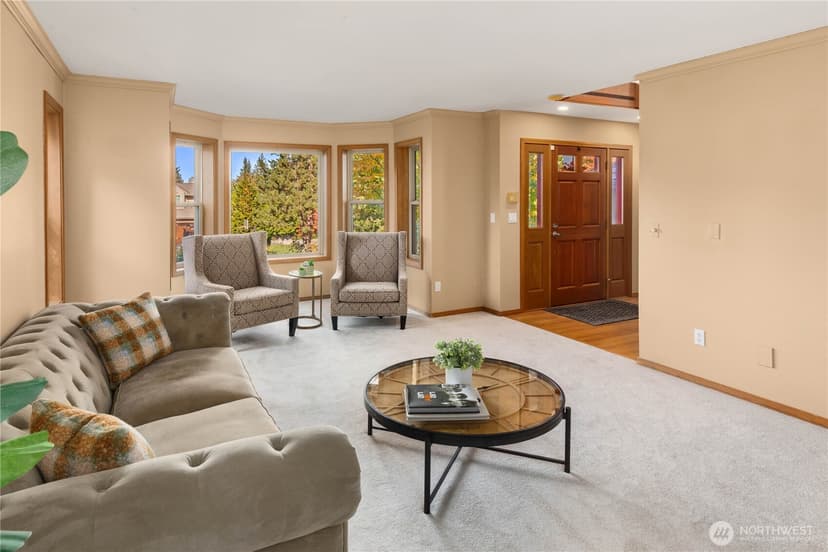 Property photo for 2235 Squak Mountain Loop SW, Issaquah photo 5